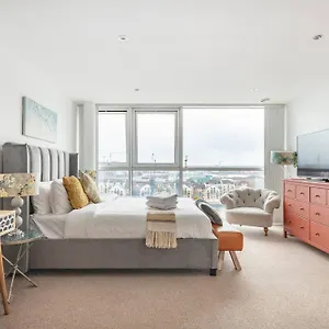 https://serene-waterfront-excel-guesthouse.cambridgehotelsuk.com