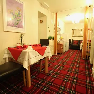 Bonnie's Edinburgh